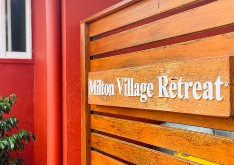 Milton Village Retreat - Secluded Comfort - Accommodation Brisbane 2