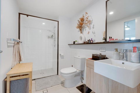 Modern 2BR Apartment In Vibrant Brisbane - Accommodation Brisbane 3