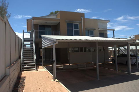 Modern Apartment In Roxby Downs - Accommodation Brisbane 0