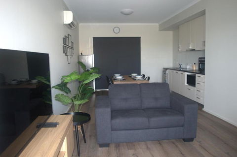 Modern Apartment In Roxby Downs - Accommodation Brisbane 1