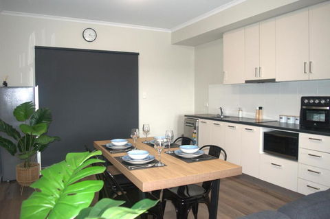 Modern Apartment In Roxby Downs - Accommodation Brisbane 3