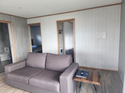 Mount Rumney Escapes - 5 Seaview Kangaroo House - Accommodation Brisbane 3