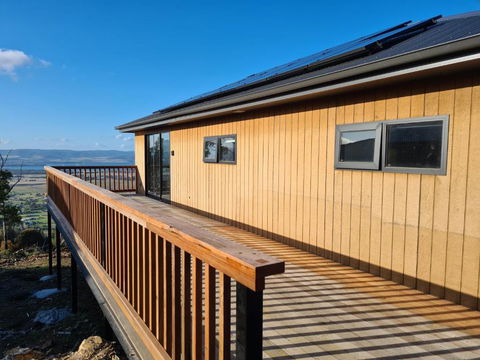 Mount Rumney Escapes - 3 Seaview Wombat House - Accommodation Brisbane 0