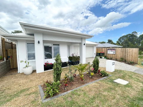 New Ensuite Room In New House Near Chermside - Accommodation Brisbane 0