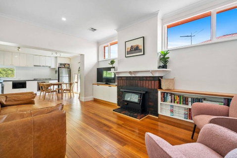 New Town Bungalow - A Leafy Family Haven - Accommodation Brisbane 0