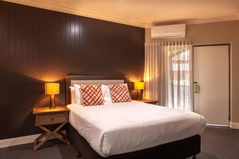 Nightcap At Archer Hotel - Accommodation Brisbane 0
