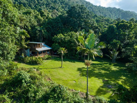 Noah Creek Eco Huts - Accommodation Brisbane 2