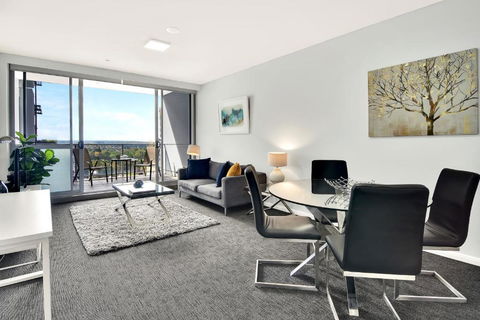 North Sydney Large Two Bedroom MIL2302 - Accommodation Brisbane 0