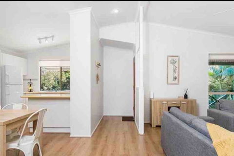 NORTH BYRON BEACH HOUSE Surf Sun Sand - Accommodation Brisbane 3