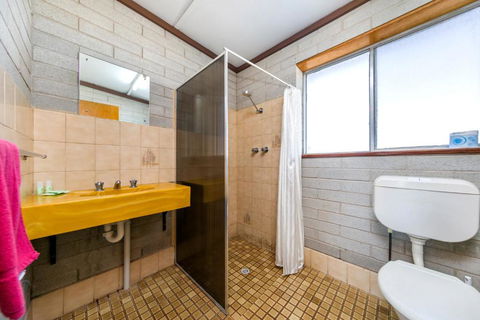 Nullarbor Roadhouse - Accommodation Brisbane 2