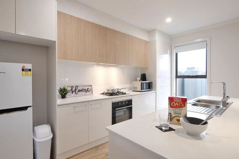 No Stairs Dbl Garage Aircon Woodville North - Accommodation Brisbane 2