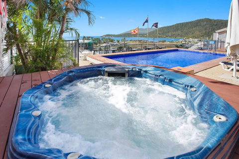 OCEAN VIEWS 10A - Accommodation Brisbane 0
