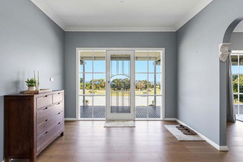 Oceanview On The Hill - Accommodation Brisbane 2