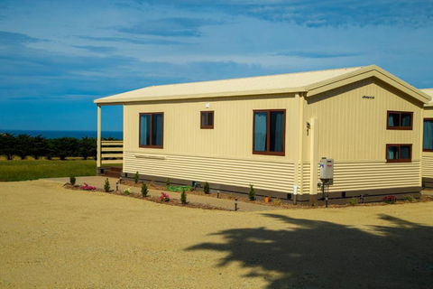 OMARU FARM STAY - Accommodation Brisbane 0