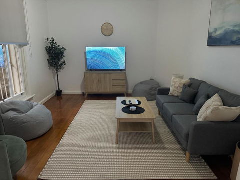 One Bed Apartment - Coogee Beach - Accommodation Brisbane 1