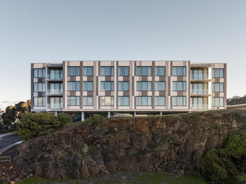 One North Terrace - Accommodation Brisbane 0