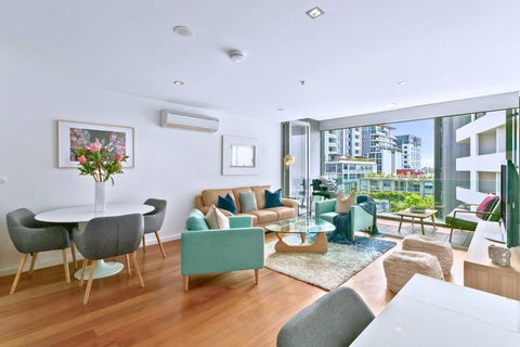 OXLST - St Leonards Sophistication Everything At Doorstep - Accommodation Brisbane 0