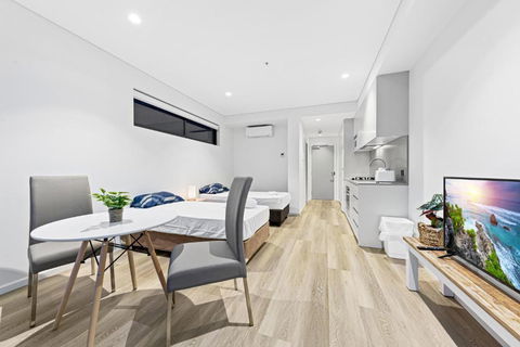 Peaceful Studio In Summer Hill - Accommodation Brisbane 2