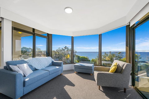 Pacific Retreat - Accommodation Brisbane 0