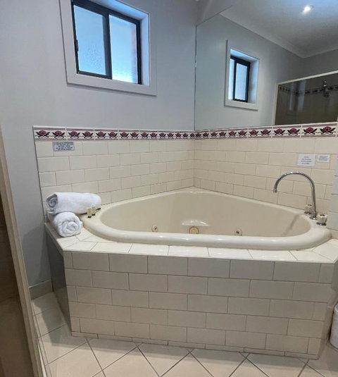 Paddlewheel Motel - Accommodation Brisbane 2