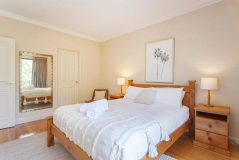 Pakenham Hideaway - Apartment In Central Fremantle - Accommodation Brisbane 1