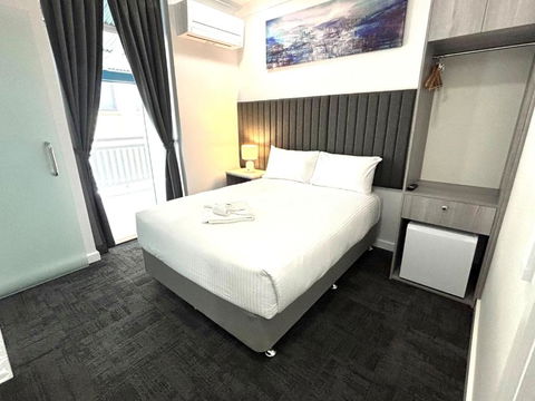 Palace Hotel Proserpine - Accommodation Brisbane 3