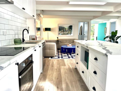 Palm Springs Pad - Accommodation Brisbane 3