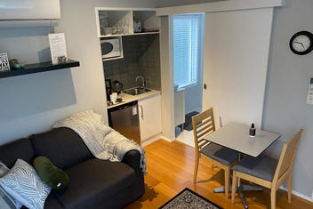 Paperbark Bed & Breakfast with Accommodation Brisbane