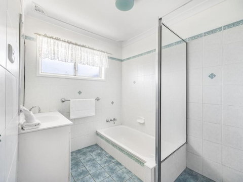 Peaceful 3BR Comfy Unit Sunnybank Near Everything - Accommodation Brisbane 3