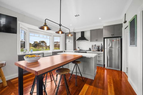 Peaceful Country Getaway - Accommodation Brisbane 1