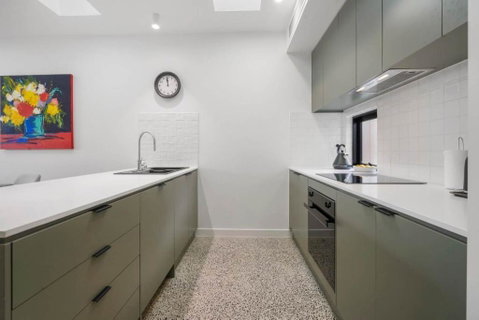 Peaceful Retreat With Backyard In Brunswick East - Accommodation Brisbane 3