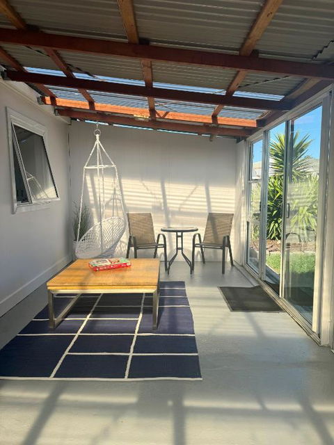 Penguin Paradise Beach House - Accommodation Brisbane 1