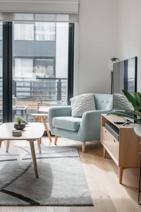 Perfect Port Melbourne Townhouse - Accommodation Brisbane 2