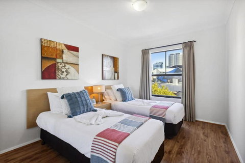 Perth Prime Located 2BDR 1PRK - Accommodation Brisbane 1