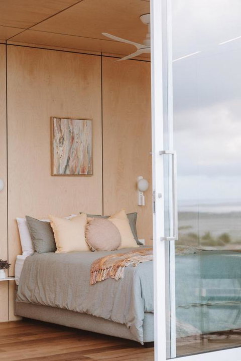 Pod-e Luxury Accommodation - Mulla Mulla - Accommodation Brisbane 2