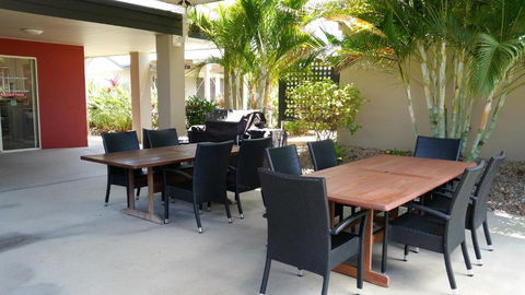 Port Denison Motor Inn - Accommodation Brisbane 1