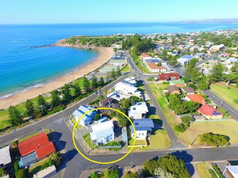 Port Elliot Beachcomber On Horseshoe Bay Linen Included Spotless - Accommodation Brisbane 0
