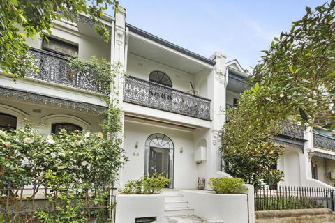 Pet Friendly Paddo Terrace - Accommodation Brisbane 1