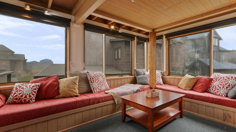 Powderkeg - Accommodation Brisbane 1
