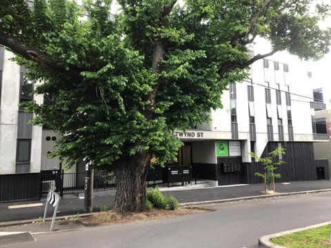Q Squared Serviced Apartments - Accommodation Brisbane 0