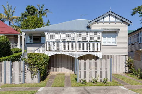Quaint & Cosy 1 Bedroom Apartment In Queenslander. - Accommodation Brisbane 1