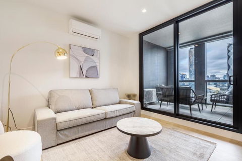 Quaint Stylish Hideout In Trendy South Melbourne - Accommodation Brisbane 0