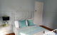 Quiet Private Central Cozy 3bdrm FREE Parking - thumb 2