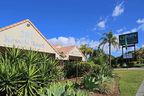 Quality Hotel Robertson Gardens - Accommodation Brisbane 1
