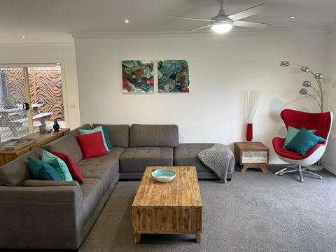 R&R By The Bay In Prime Location - Accommodation Brisbane 0