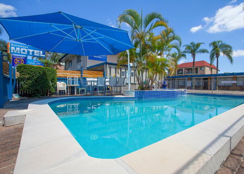 Raceways Motel - Accommodation Brisbane 2