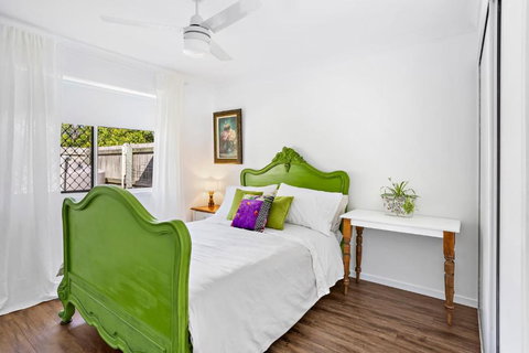 Raven Studio Griffin - Accommodation Brisbane 0