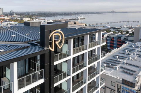 R Hotel Geelong - Accommodation Brisbane 1