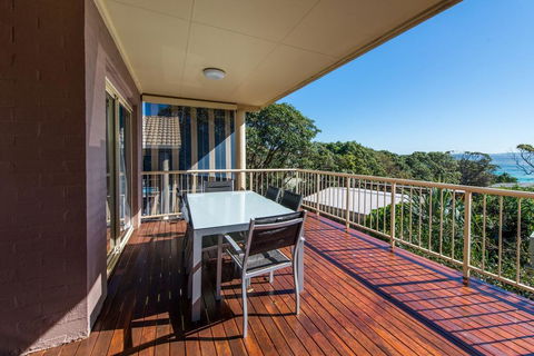 At Cylinder Unit 2 - Accommodation Brisbane 0