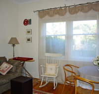 At Eleven - La Petite Maison - Accommodation Brisbane